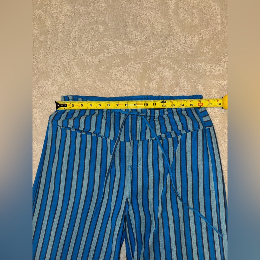 Blue striped wide leg pants. - Picture 7 of 7